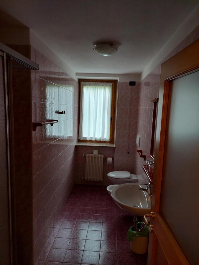 Albergo Scoiattolo Tret ภายนอก รูปภาพ